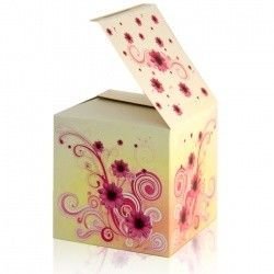 Коробка для кружки подарочная малиновый цветок